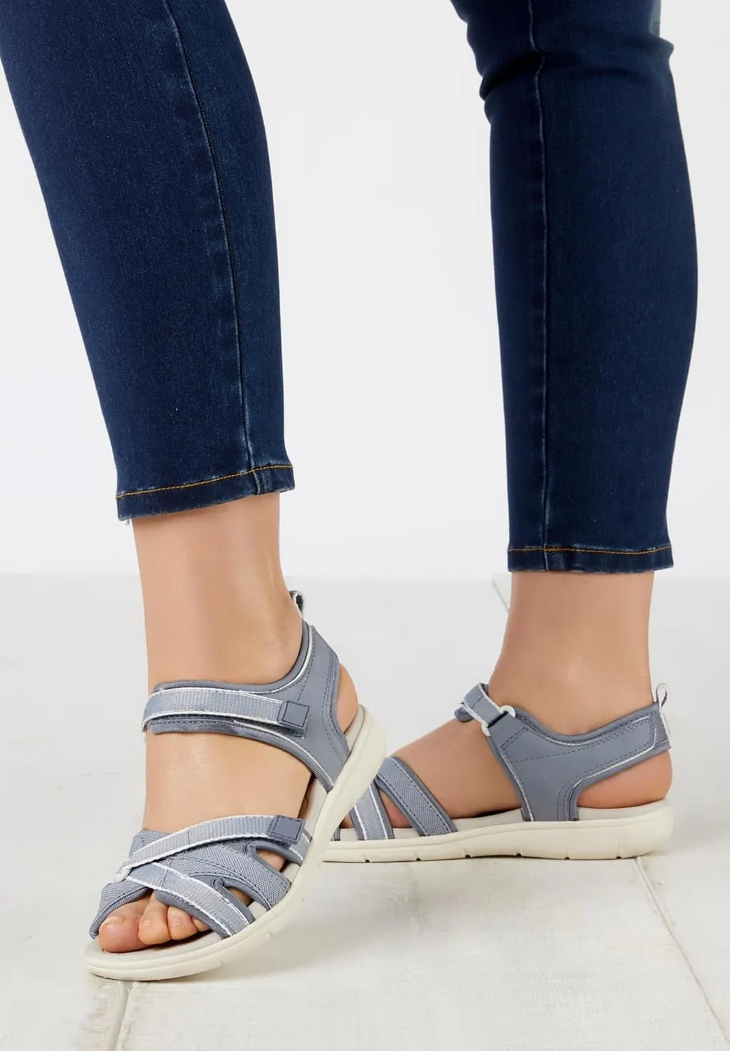 Comfortview Women's Wide Width The Annora Sandal