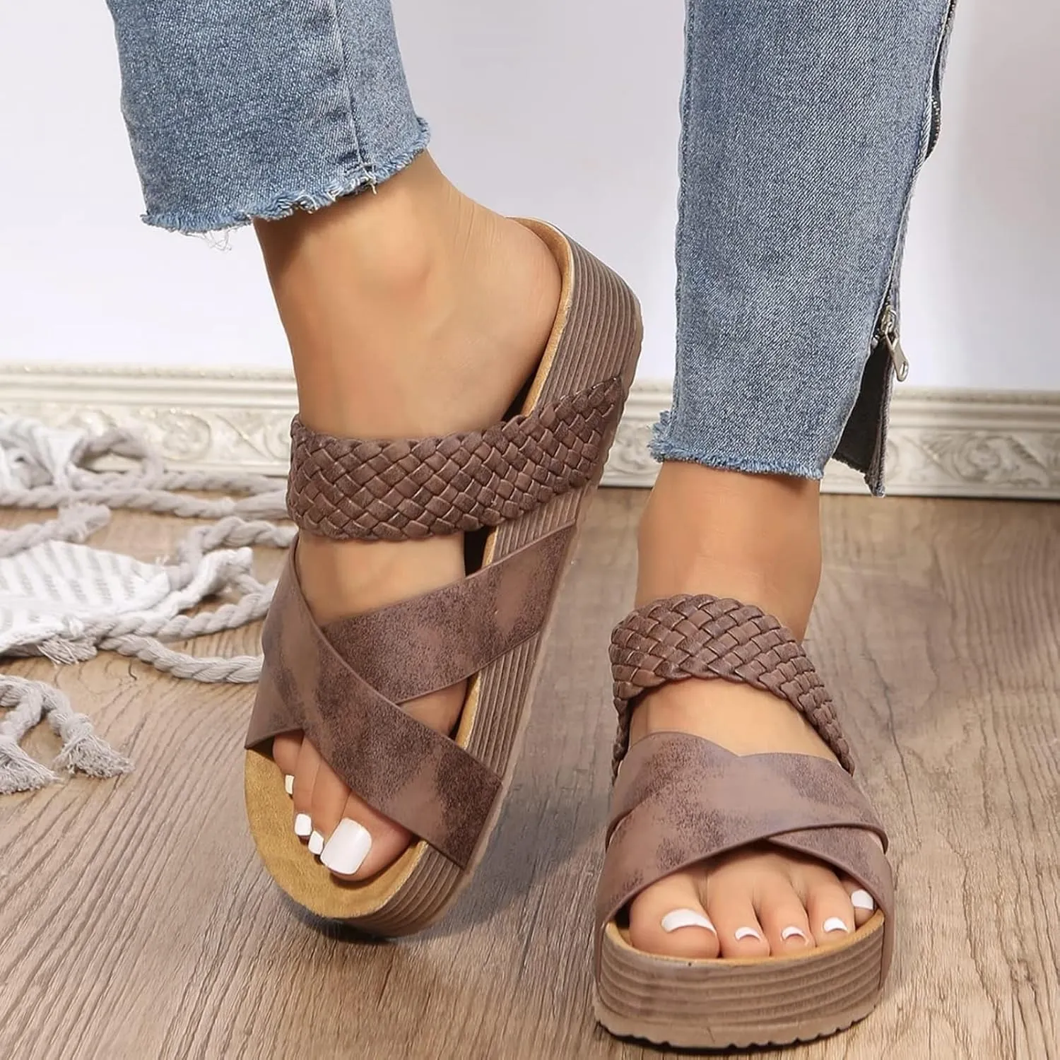 Flat Sandals for Women Summer Dressy Slip on Platform Sandals Cross-Strap Open Toe Wide Width Slippers Walking Beach Shoes