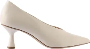 HÖGL Women's Closed-Toe Pumps