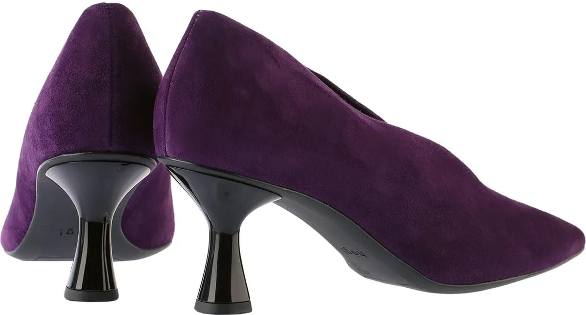 HÖGL Women's Closed-Toe Pumps