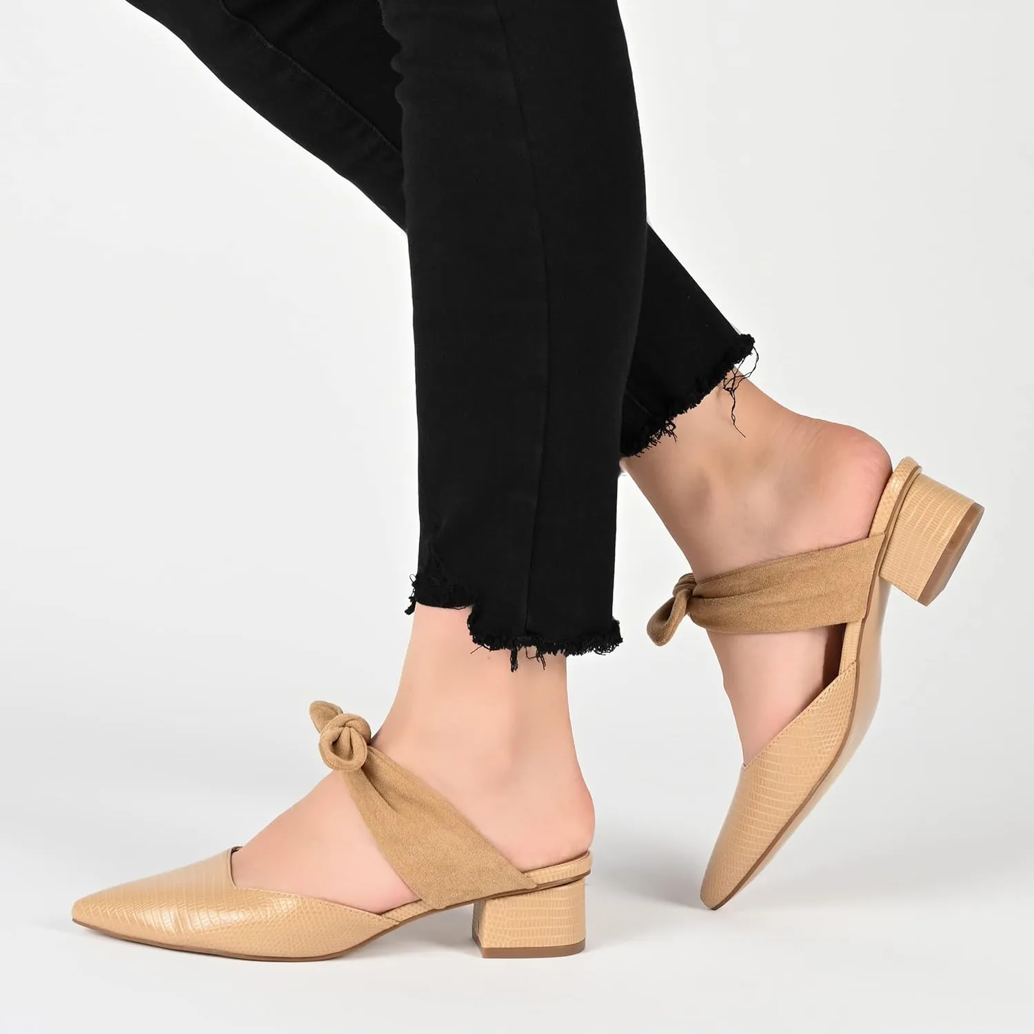 Journee Collection Women's Melora Loafer Flat