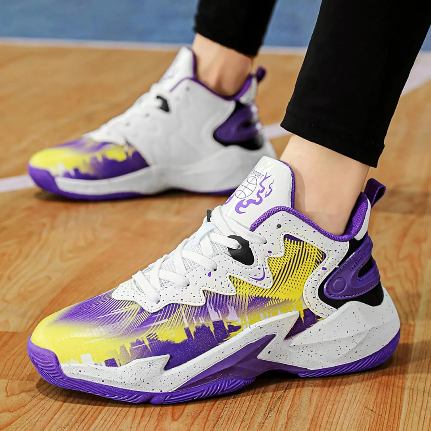 Kids Basketball Shoes Boys High-top Sports Shoes Sneakers Durable Lace-up Non-Slip Girls Running Shoes