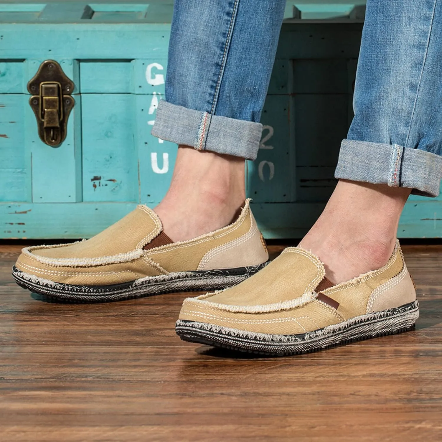 Men's Canvas Slip on Loafers Lightweight Breathable Cloth Shoes Vintage Boat Shoes Casual Flat Loafer Outdoor Walking Sneakers