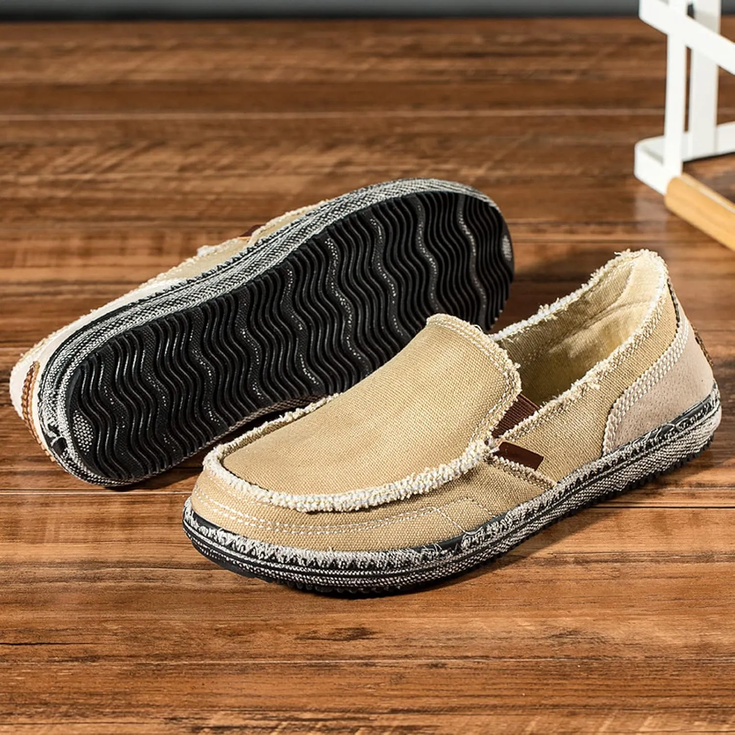 Men's Canvas Slip on Loafers Lightweight Breathable Cloth Shoes Vintage Boat Shoes Casual Flat Loafer Outdoor Walking Sneakers