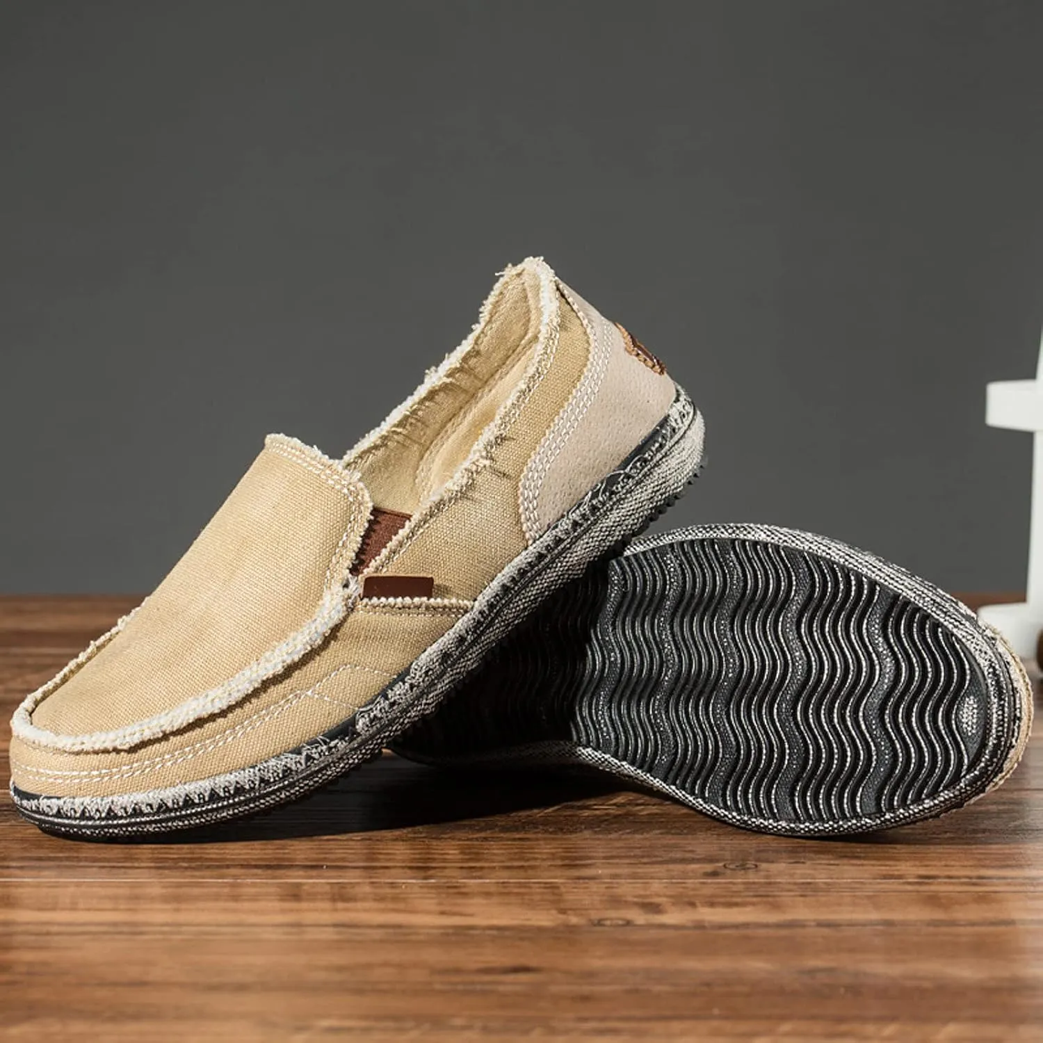 Men's Canvas Slip on Loafers Lightweight Breathable Cloth Shoes Vintage Boat Shoes Casual Flat Loafer Outdoor Walking Sneakers