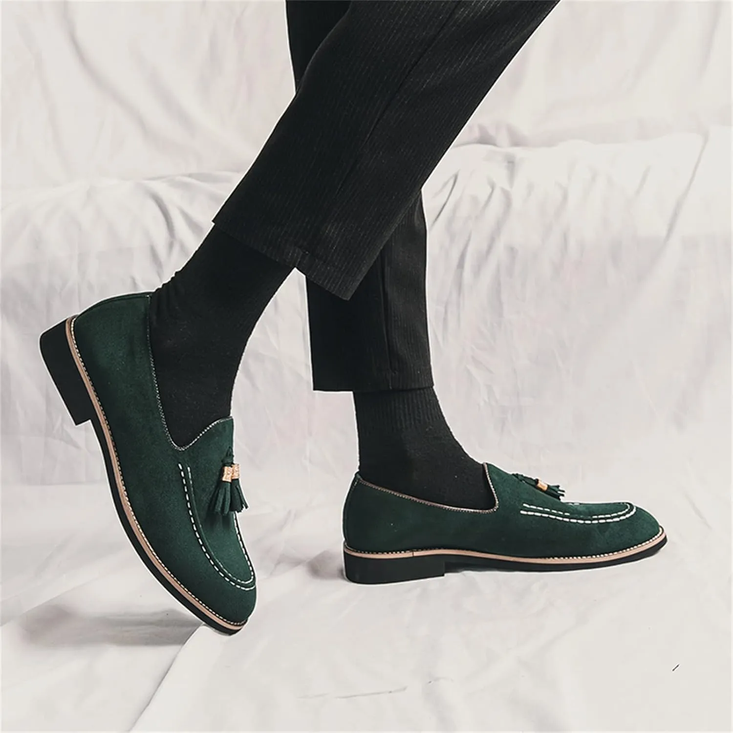 Mens Faux Suede Tasseled Leather Slip On Loafers,Casual Business Dress Shoes British Retro Moccasin Driving Shoes
