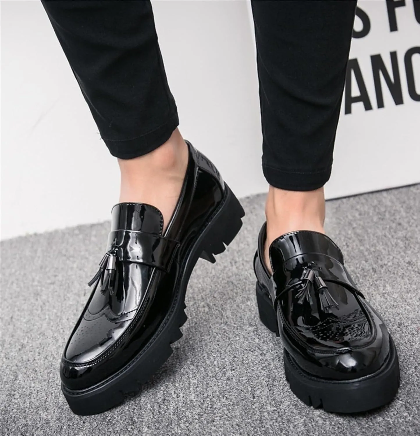 Men's Patent Leather Tassel Loafers Platform Slip-On Casual Shoes Fashion Round Toe Non-Slip Lug Sole Dress Prom Shoes for Men