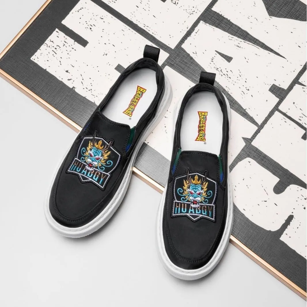 Men's Slip-On Canvas Shoes with Cushioned Footbed - Supportive Feel for Walking, Neutral Tones for Easy Matching