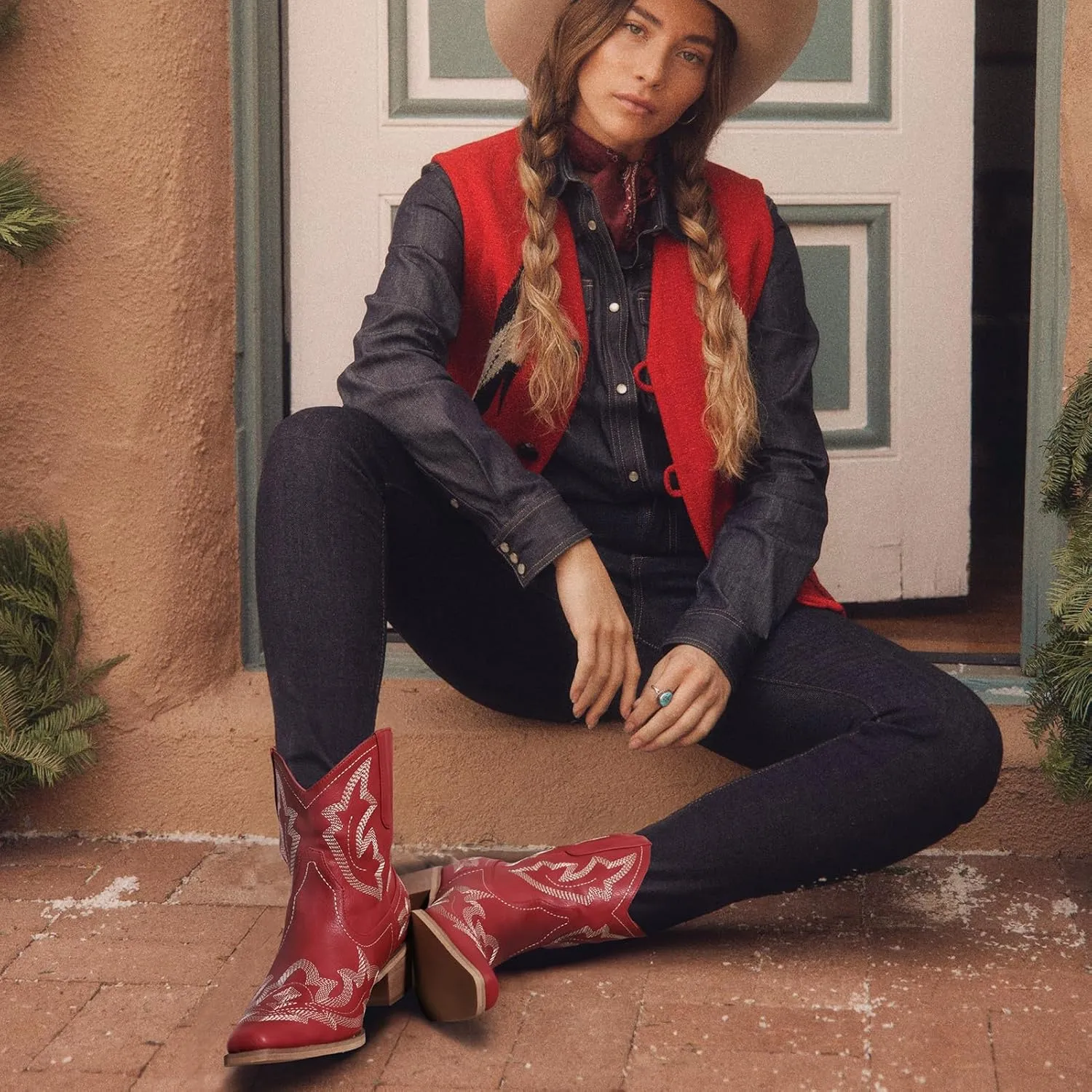 Pasuot Cowboy Boots for Women - Western Cowgirl Boots, Ankle Boots Short Booties for Ladies, Classic Fashion Embroidered Design, Pointed Toe With Rubber Chunky Heel and Pull On Tabs