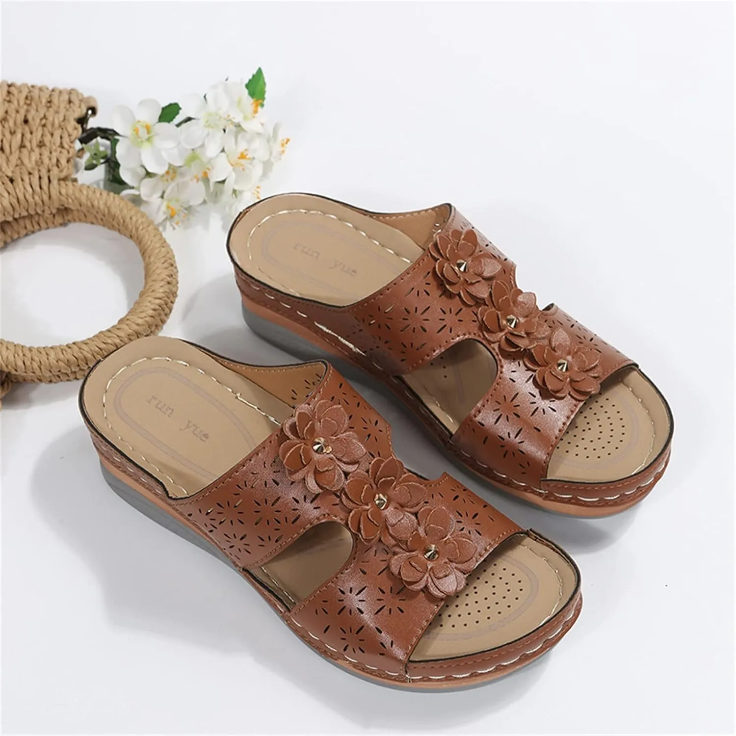 SBGMoSJ Diabetic Shoes for Women Most Comfortable Walking Sandals Men's Brown Dressy Sandals Women Best Flip Flops for Walking All Day Women Orthopedic Walking Shoes Slip On Tie Up Sandals