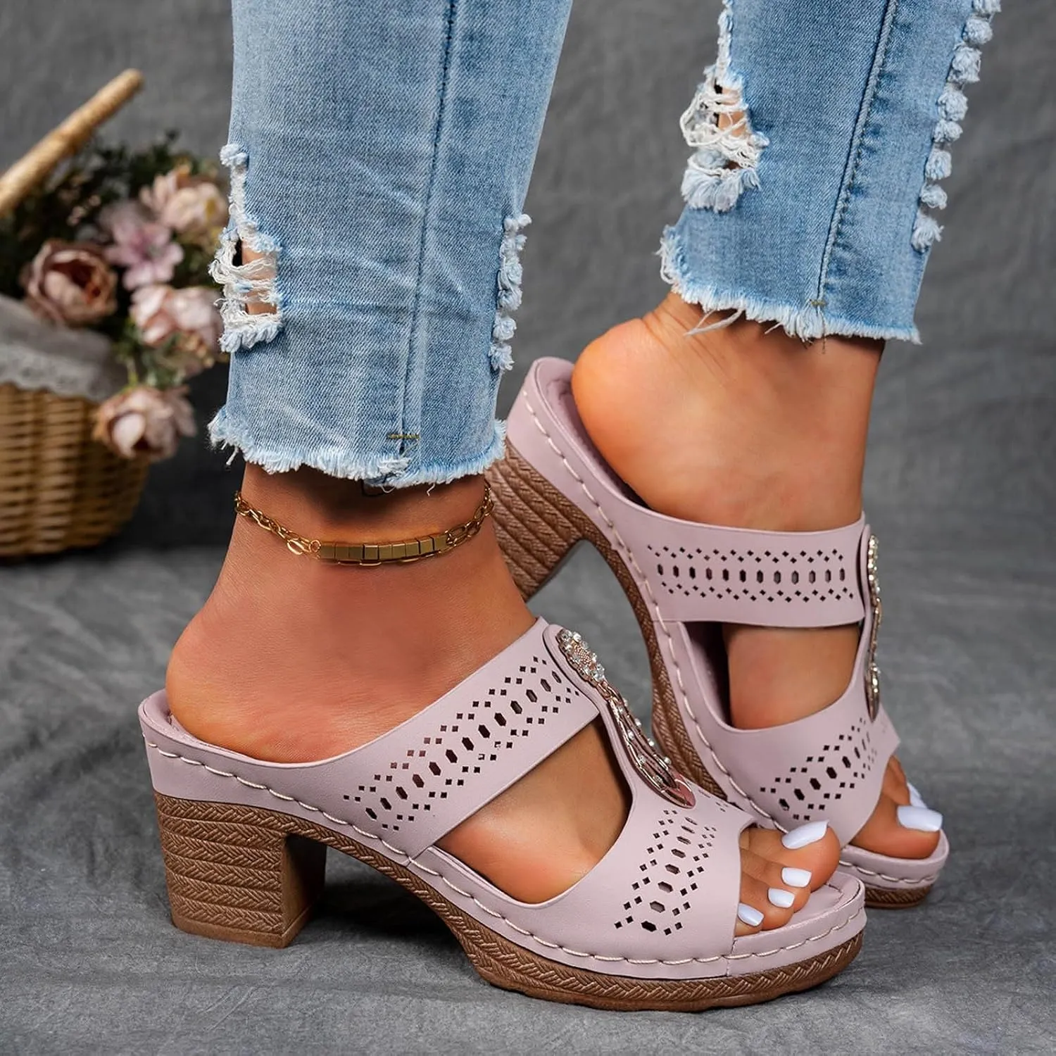 Thick Fish Heel Women's Shoes Fashionable Casual Rhinestone Hollow Slingback Beach Sandals Sketches Sports Sandals