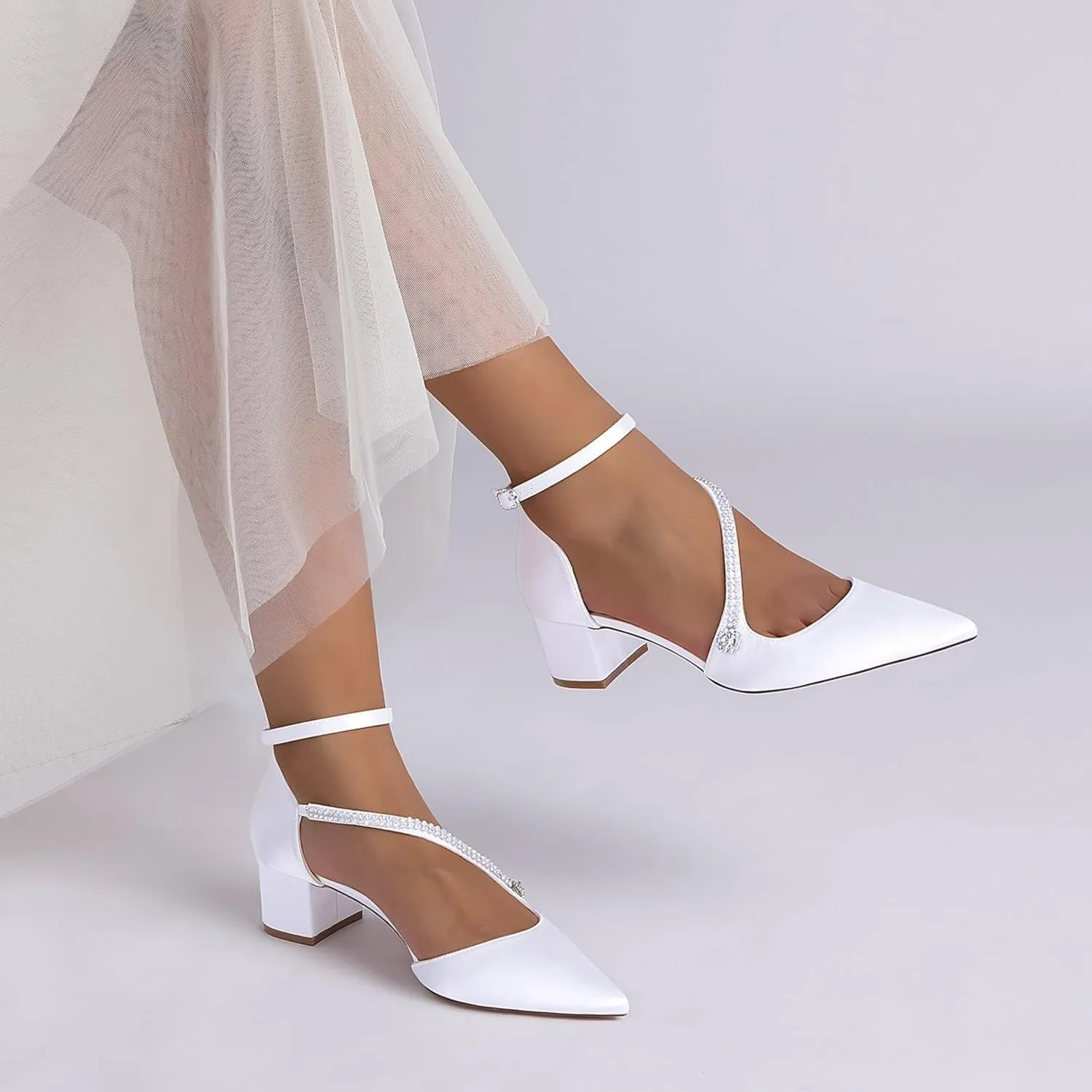 Wedding Bridal Shoes Women's Chunky Low Heels Pointed Toe Bridal Block Dress Ankle Strap Pump Wedding Sandals 4.5Cm