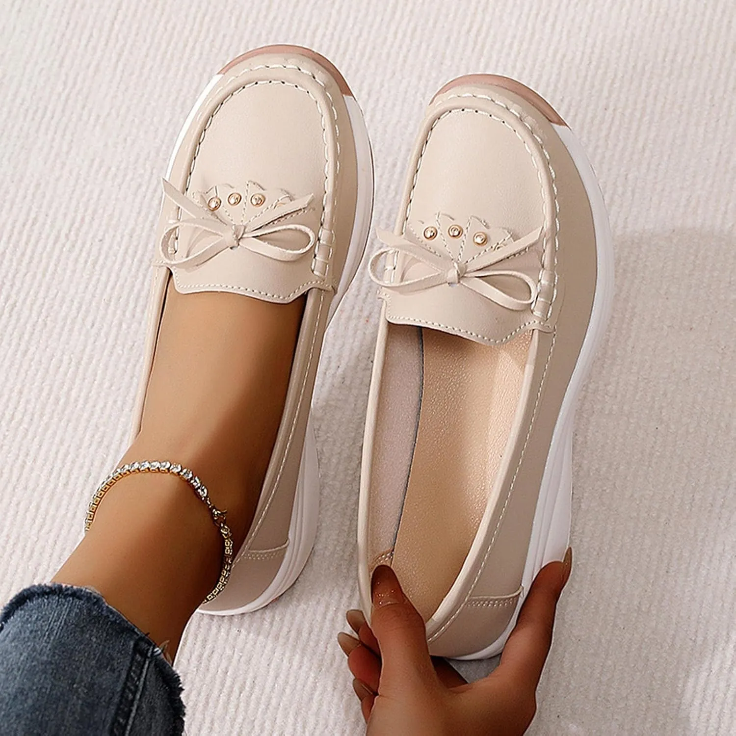 Women's Casual Slip On Loafers Comfortable Lightweight Soft Sole Flat Shoes for Daily Wear Work and Leisure