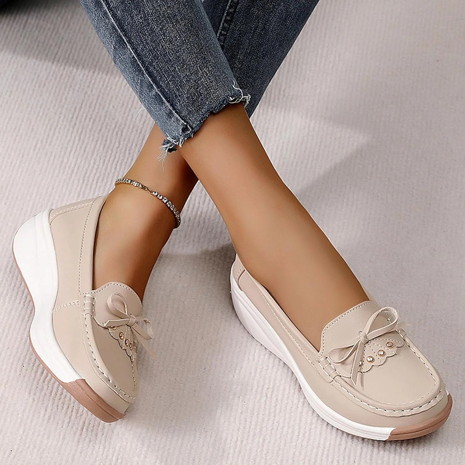 Women's Casual Slip On Loafers Comfortable Lightweight Soft Sole Flat Shoes for Daily Wear Work and Leisure