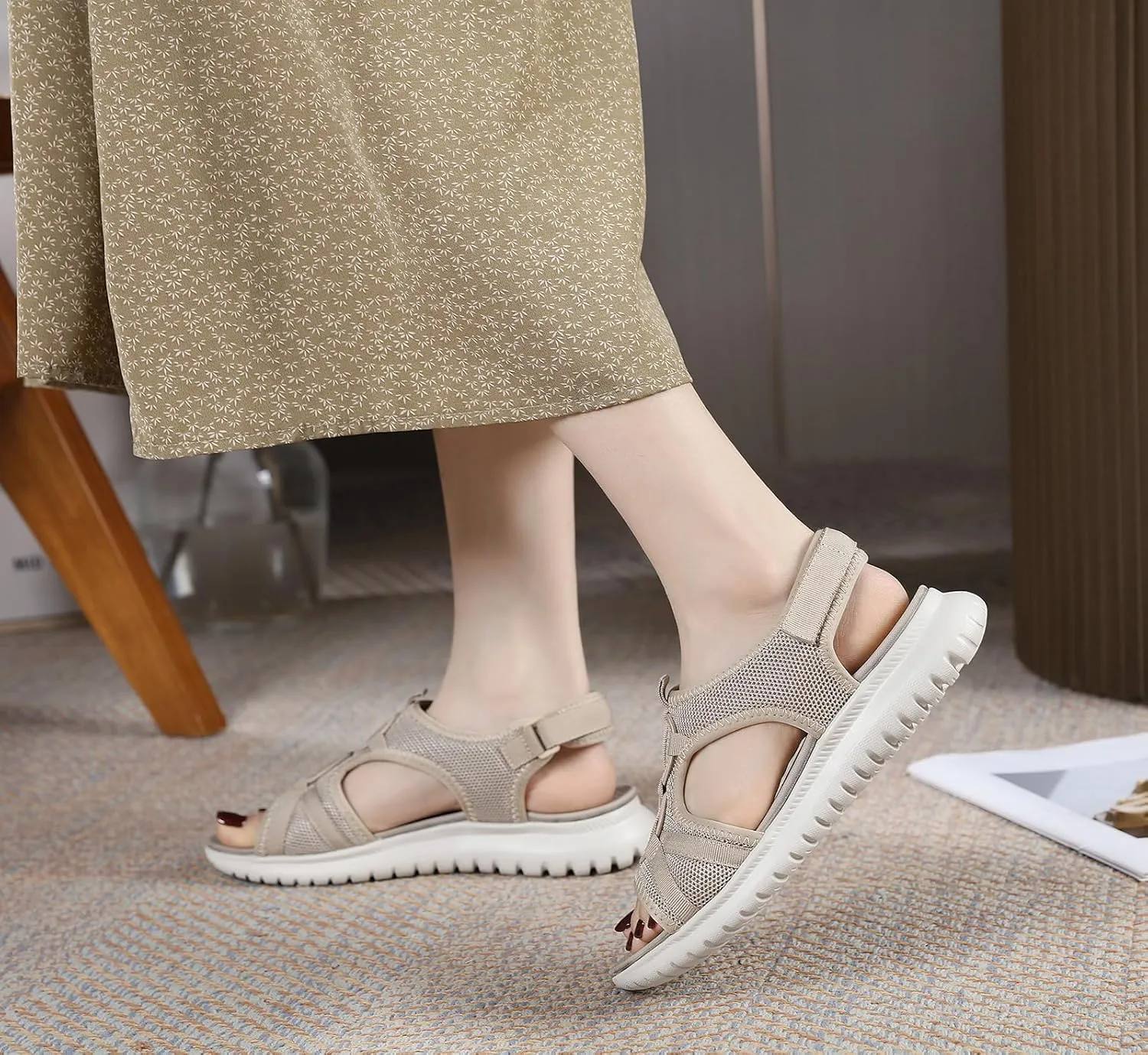 Womens Comfort Sport Walking Sandals LightWeight Outdoor Hiking Sandals Summer Fashion Beach Shoes Slippers