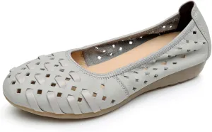 Women's Cowhide Cutout Soft Sole Loafers,Breathable Comfortable Slip On Driving Shoes Casual Walking Shoes