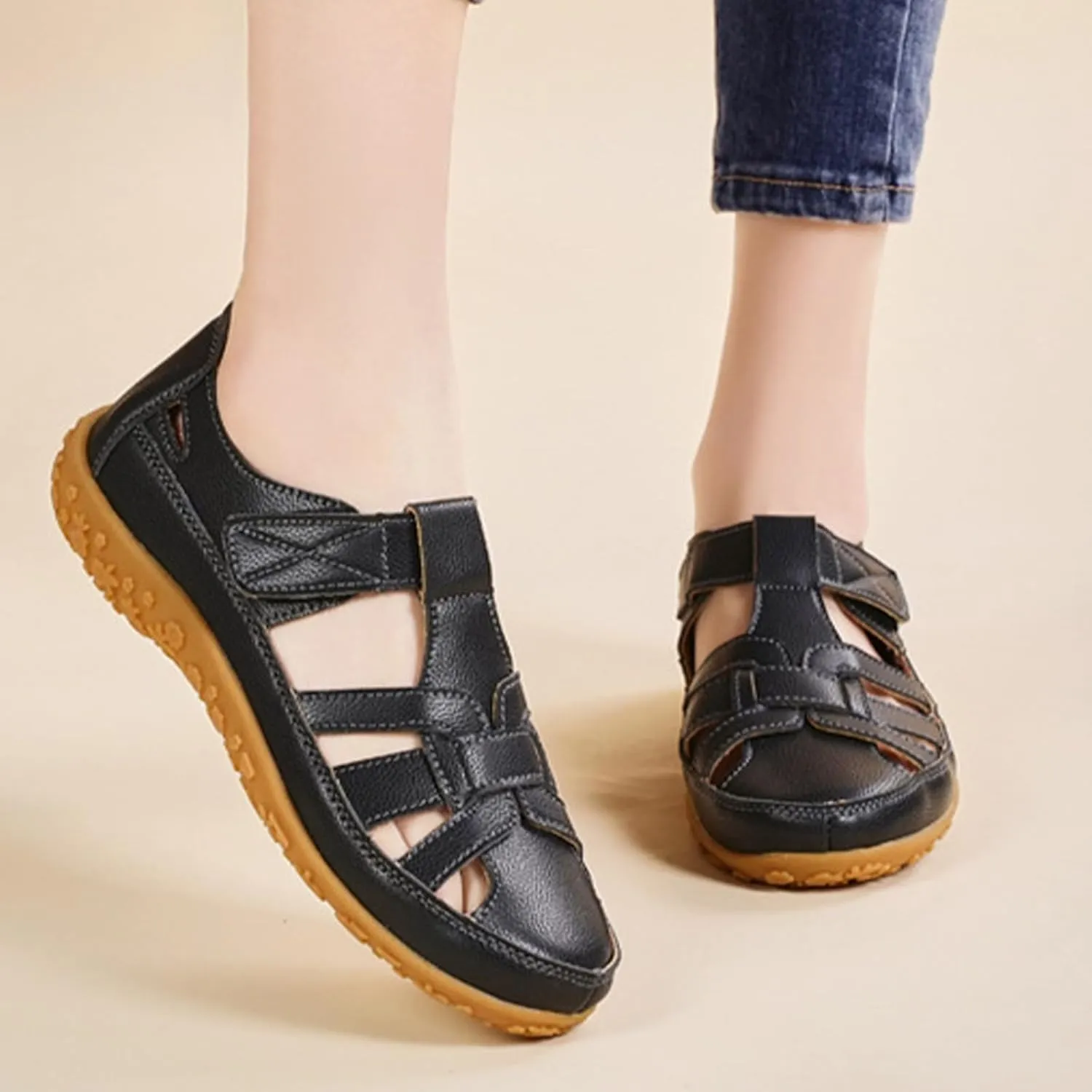 Women's Leather Cutout Flat Loafers Closed Round Toe Adjustable Hook and loop Non-Slip Soft Bottom Beach Sandals Daily Breathable Walking Casuals
