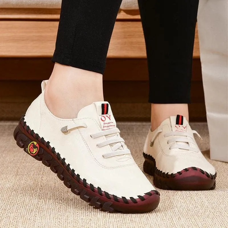 Women's Leather Soft Bottom Flat Shoes Slip On Handmade Beef Tendon Leisure Set of Feet Comfort Rubber Sole Mom Loafers