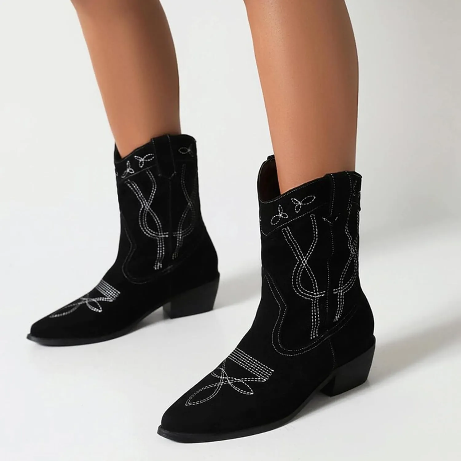 Women's Riley Western Booties, Classic Point Toe Embroidered Western Rodeo Cowboy Sheriff Boot with Zipper Ankle Boots Low Heel for Women