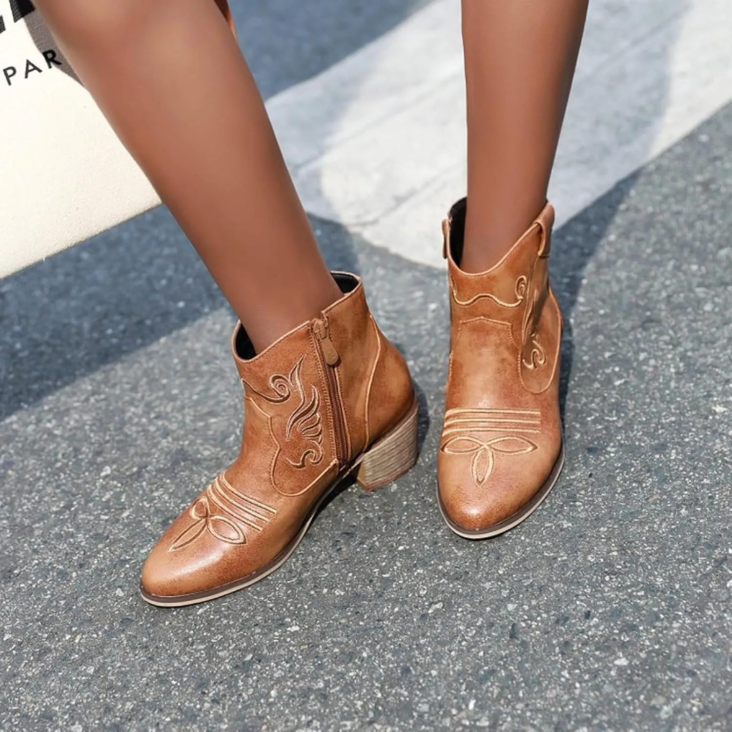Women's Riley Western Booties, Classic Point Toe Embroidered Western Rodeo Cowboy Sheriff Boot with Zipper Ankle Boots Low Heel for Women