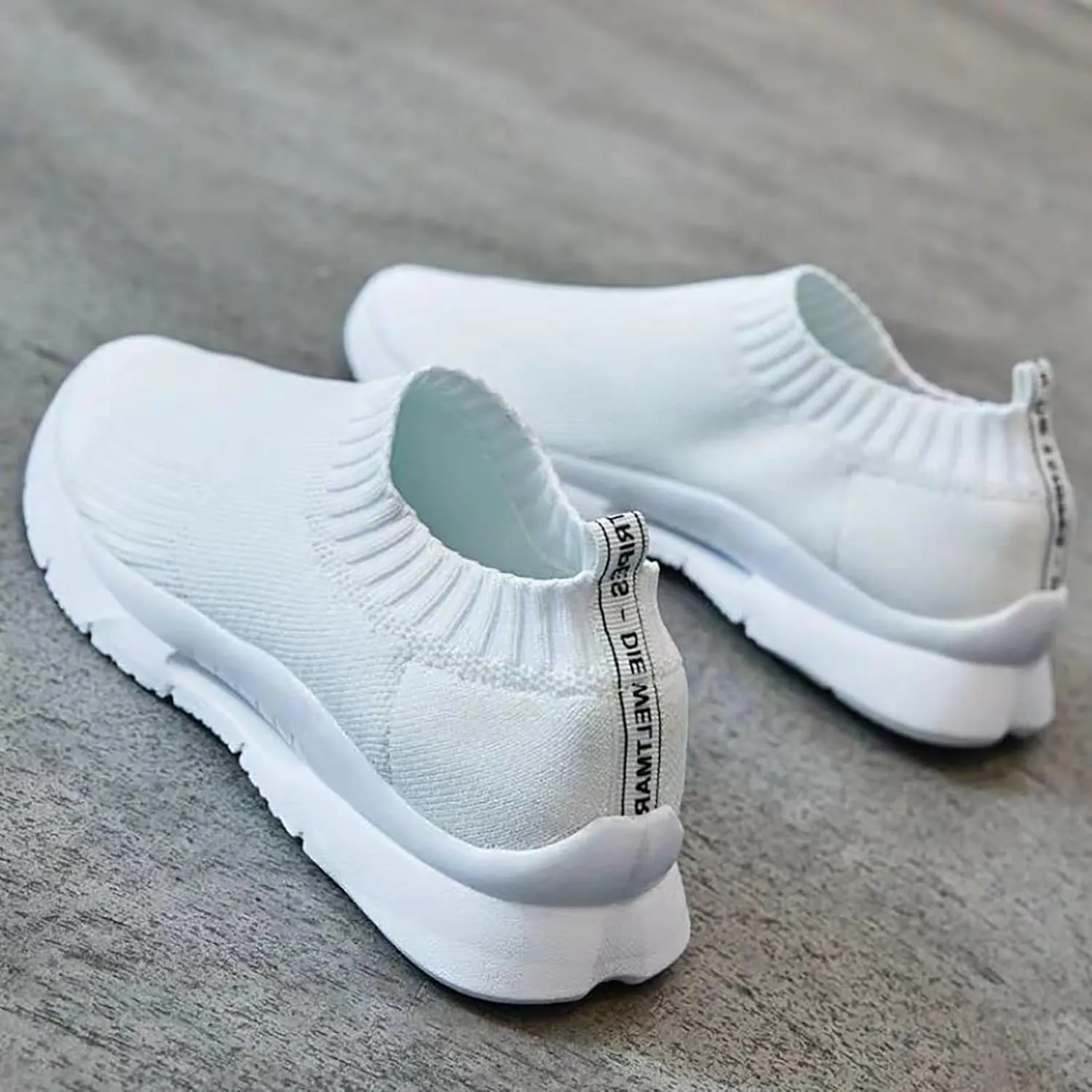 Womens Slip On Walking Shoes Non Slip Running Shoes Running Shoes for Women Mesh Breathable Men's Casual Shoes Dress Sneakers Platform Tennis Shoe Trainers Shoe