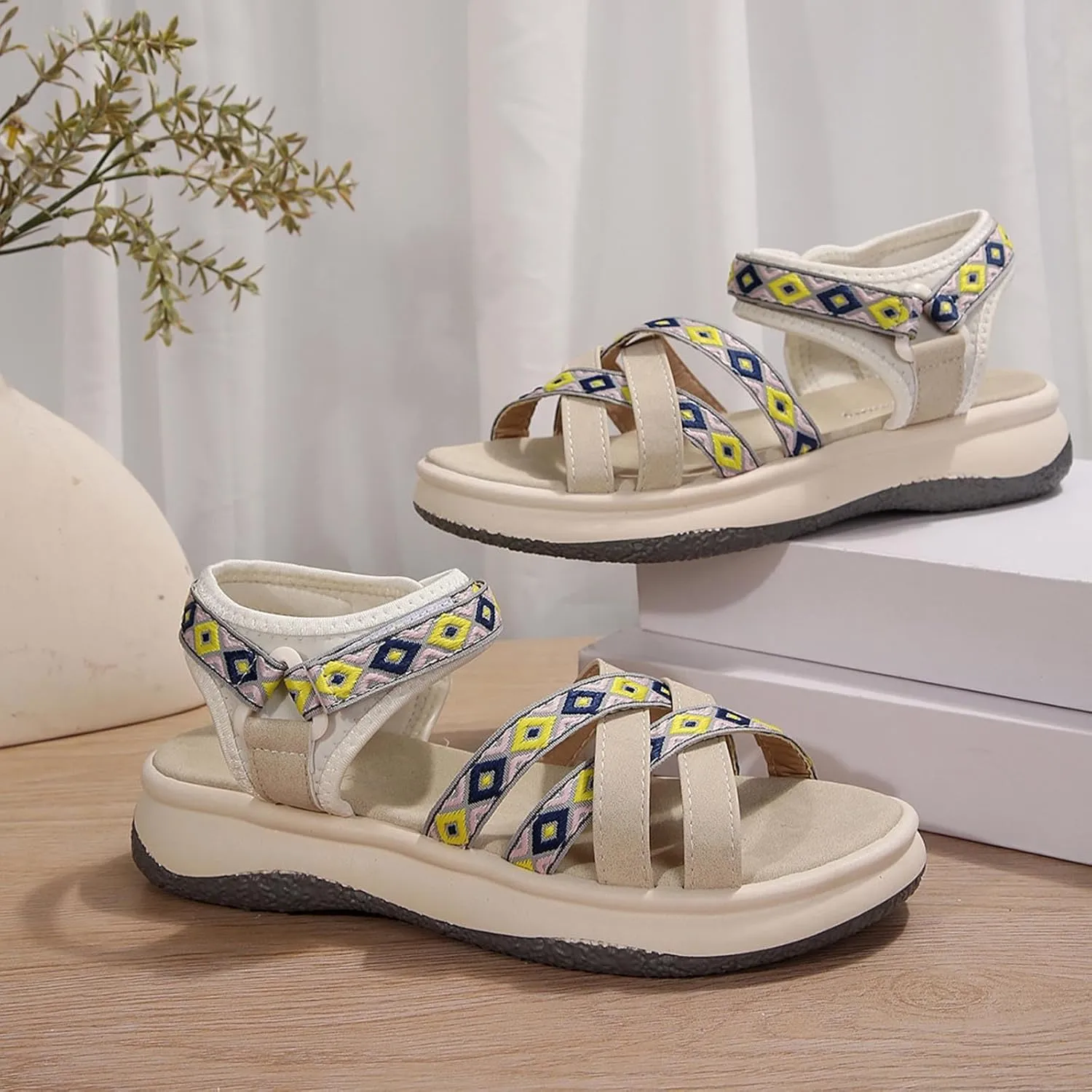 Women's Summer Ethnic Style Sandals Large Size Casual Fashion Sandals Wearable Thick Bottom Slope Heel Sandals