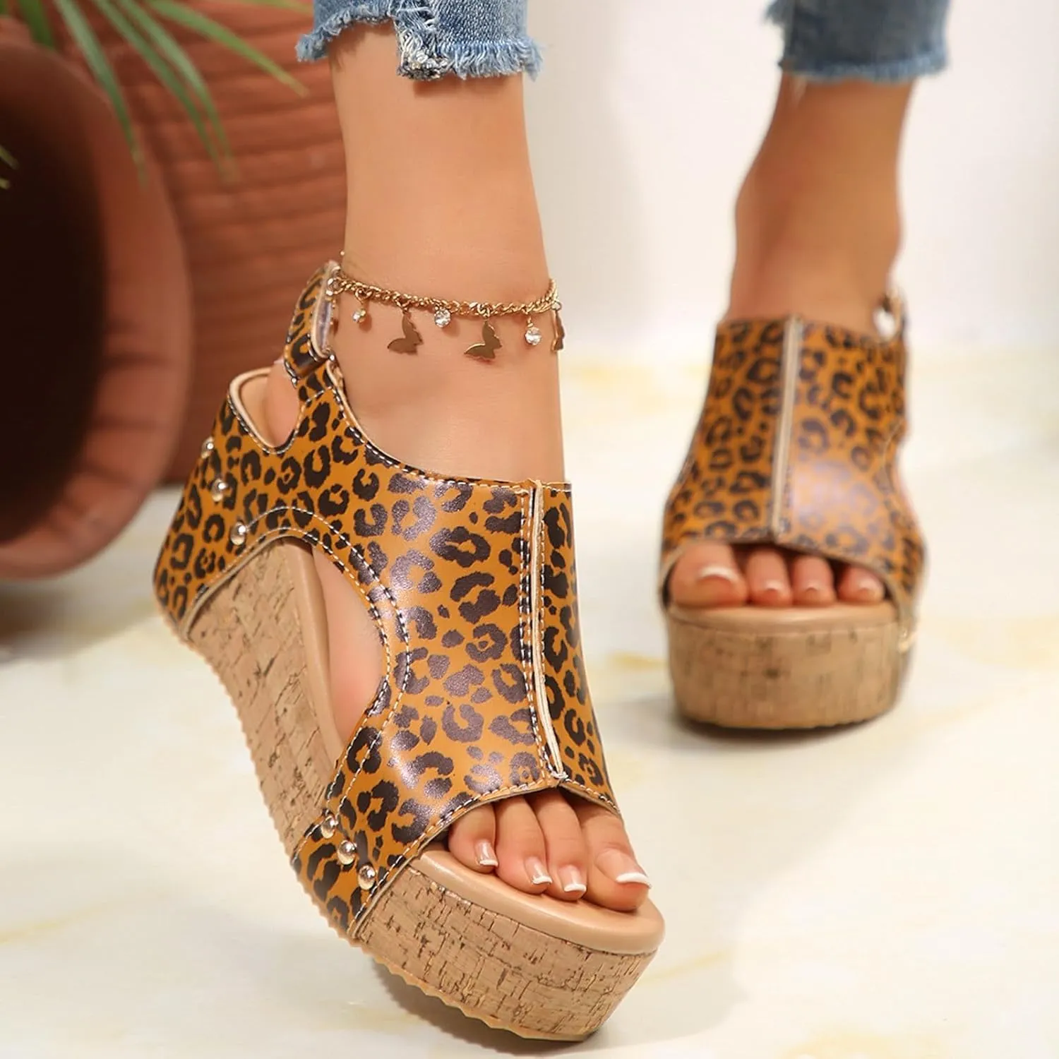 Women's Thick Soled Heightening Fish Mouth Wedge Sandals Leopard Print Open Toed Casual Womens Furry Slippers Sandals